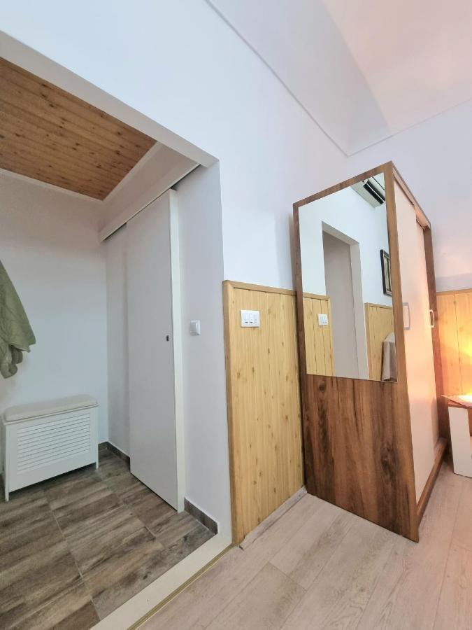 Heart Of The Town Apartment